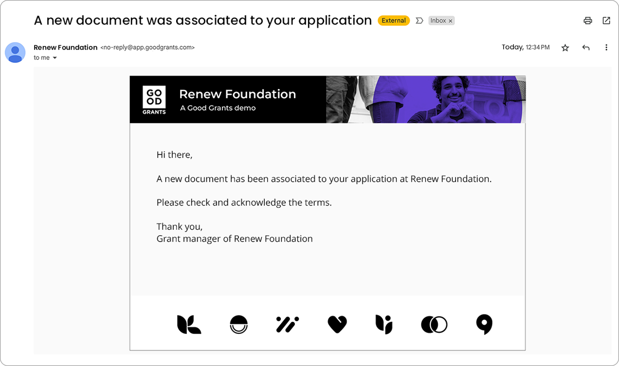 E-Mail-Benachrichtigung, die ein Antragsteller erhält und die ihn darüber informiert, dass seinem Antrag ein neues Dokument zugeordnet wurde
